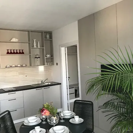 Ξενοδοχείο με διαμερίσματα Levante