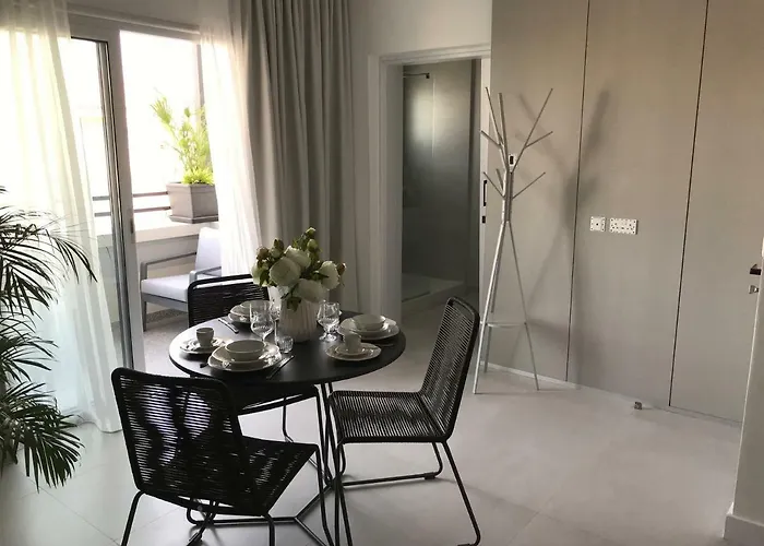 Levante 아파트호텔