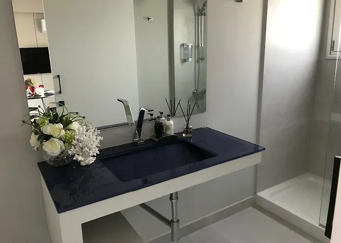 Levante 4* 라르나카