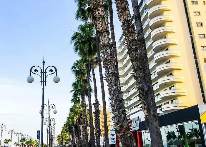 Levante アパートホテル 4*